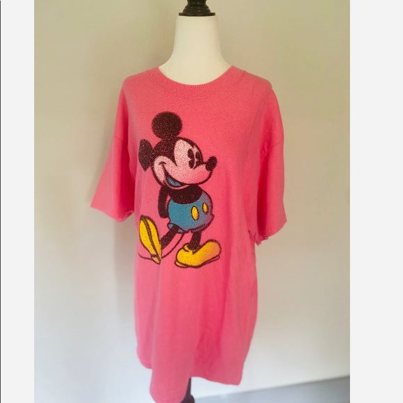NWT Mickey Mouse T-Shirt Pink Women’s Disney World